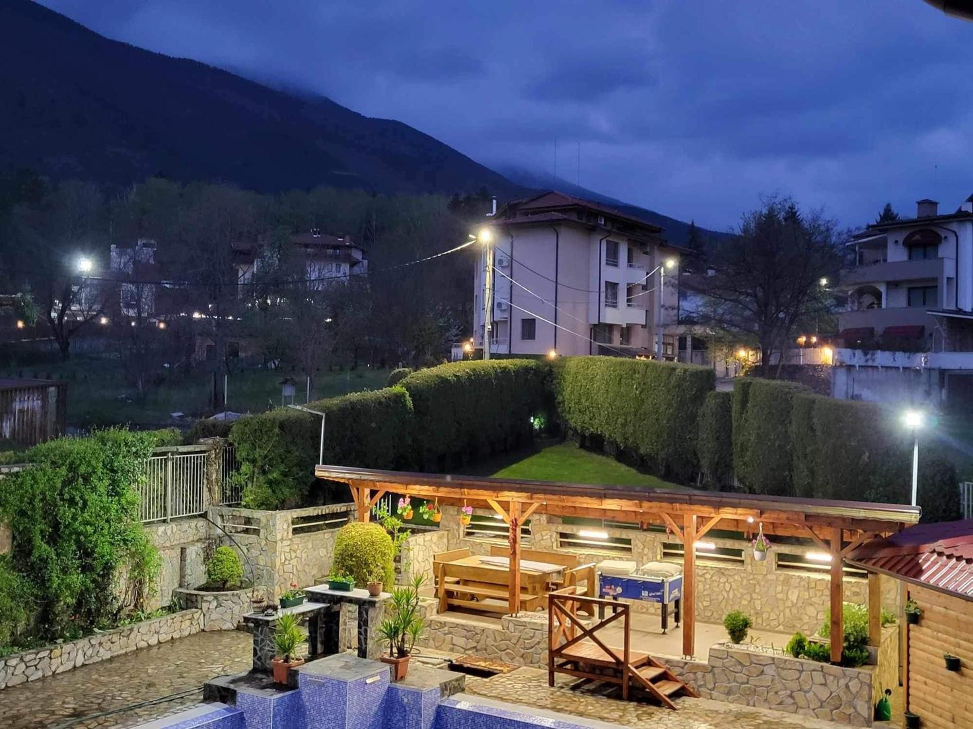 Holiday House Kubrat ساباريفا بانيا المظهر الخارجي الصورة
