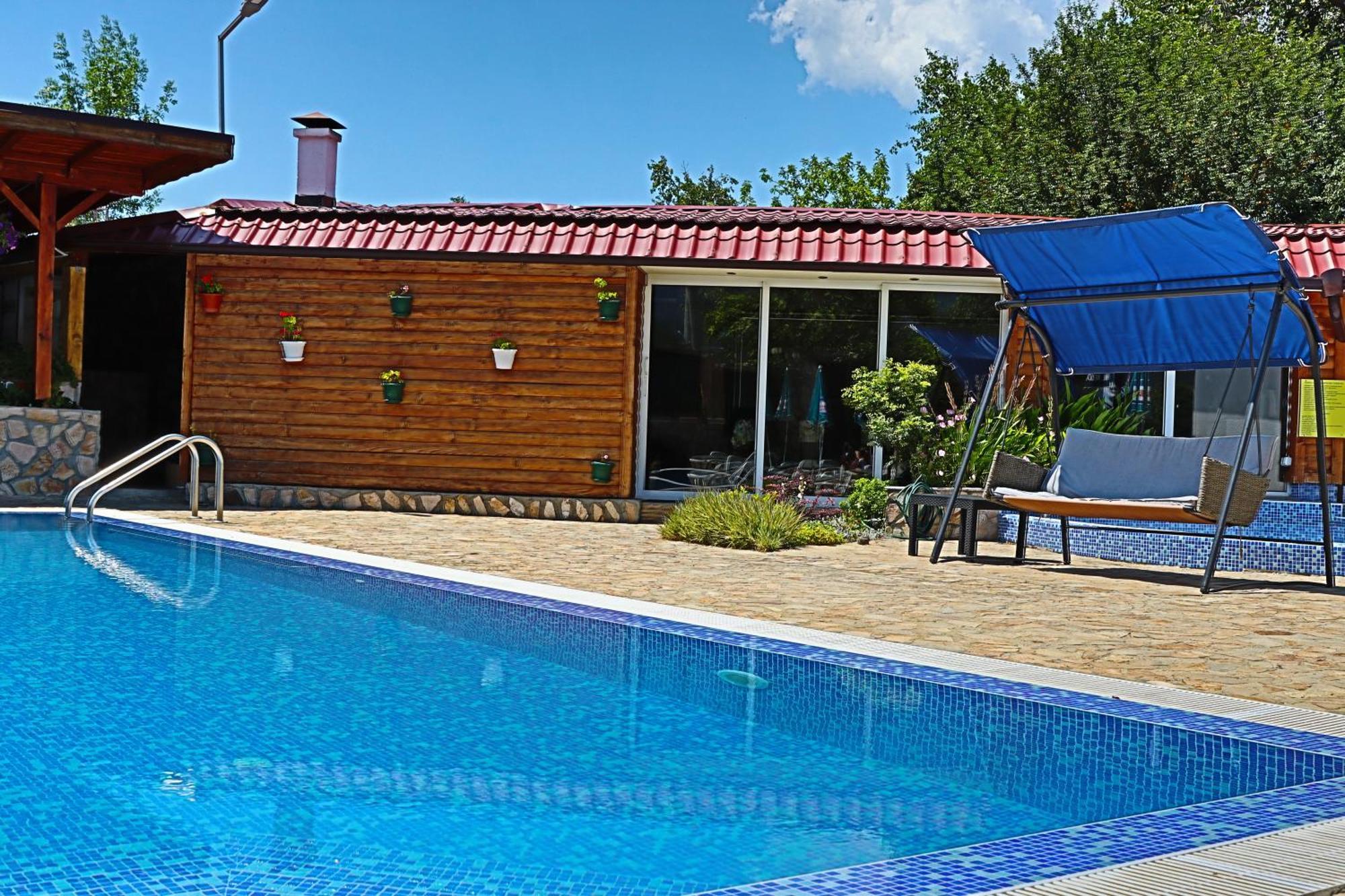 Holiday House Kubrat ساباريفا بانيا المظهر الخارجي الصورة