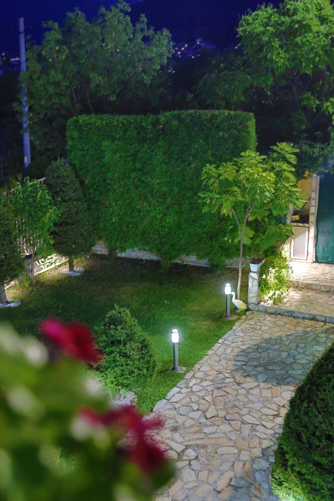 Holiday House Kubrat ساباريفا بانيا المظهر الخارجي الصورة