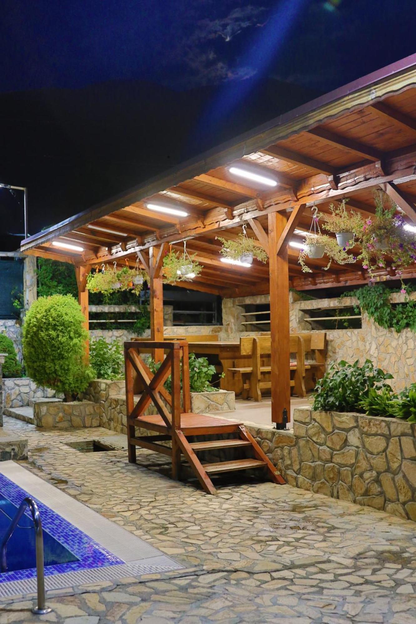 Holiday House Kubrat ساباريفا بانيا المظهر الخارجي الصورة